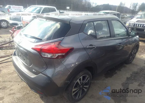 2019 Nissan Kicks Sv z USA, uszkodzony, nr VIN 3N1CP5CU2KL551088